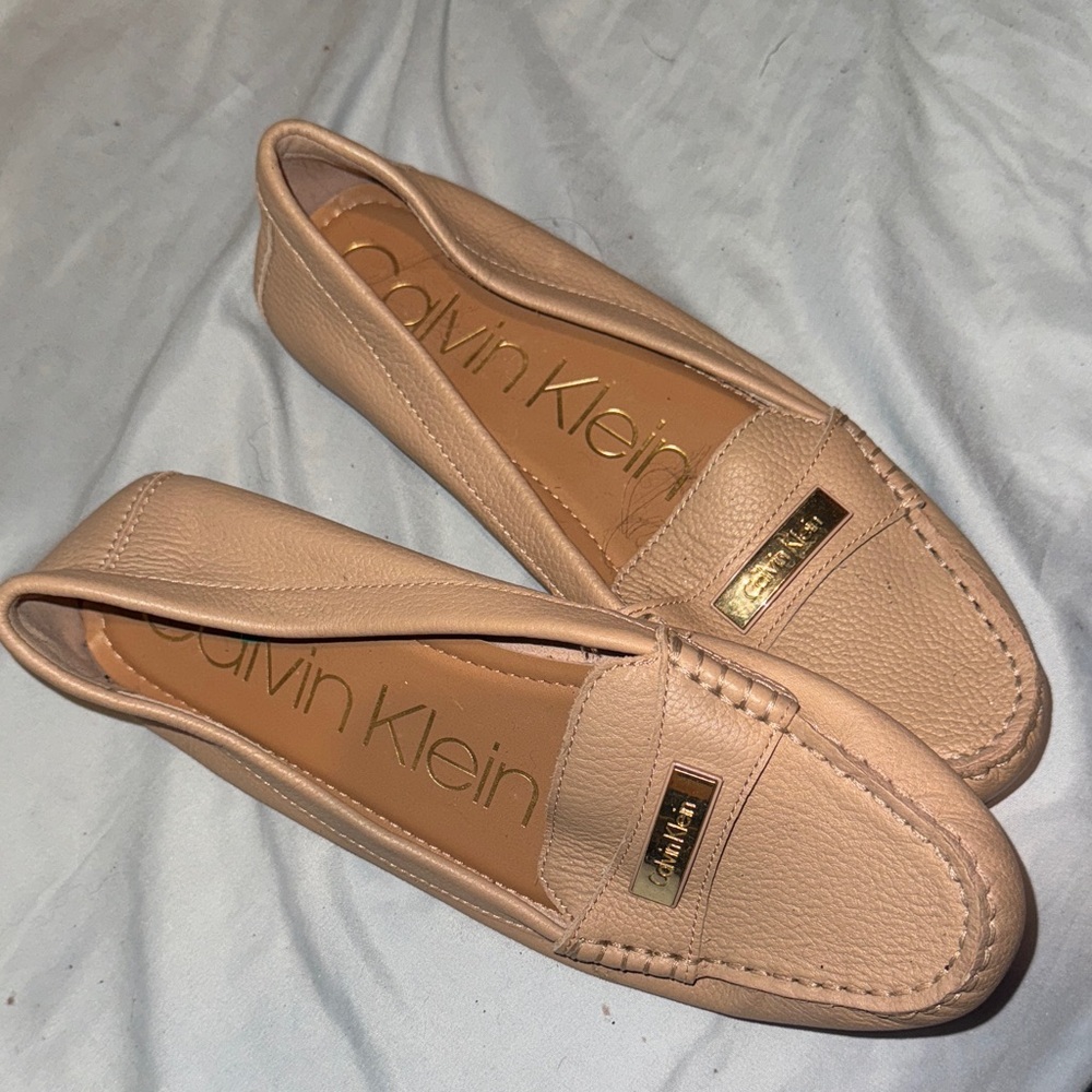 Calvin Klein Women's Beige Loafers
